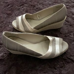 Ladies gold satin style summer wedge shoe, size 7